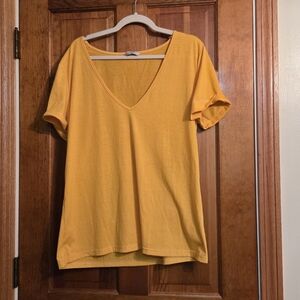 V-Neck Short Sleeve Tee Yellow XL